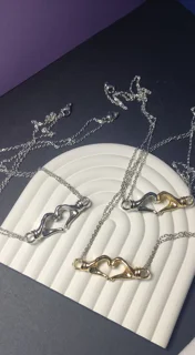 گردنبند مگنتی دست قلبی