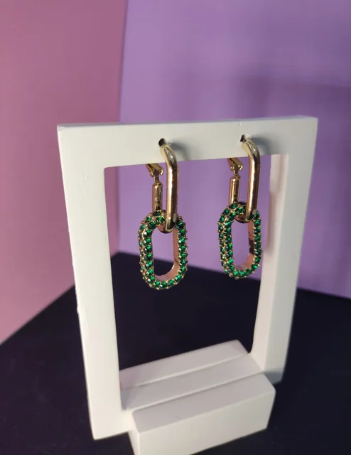 گوشواره سوارسکی سبز
